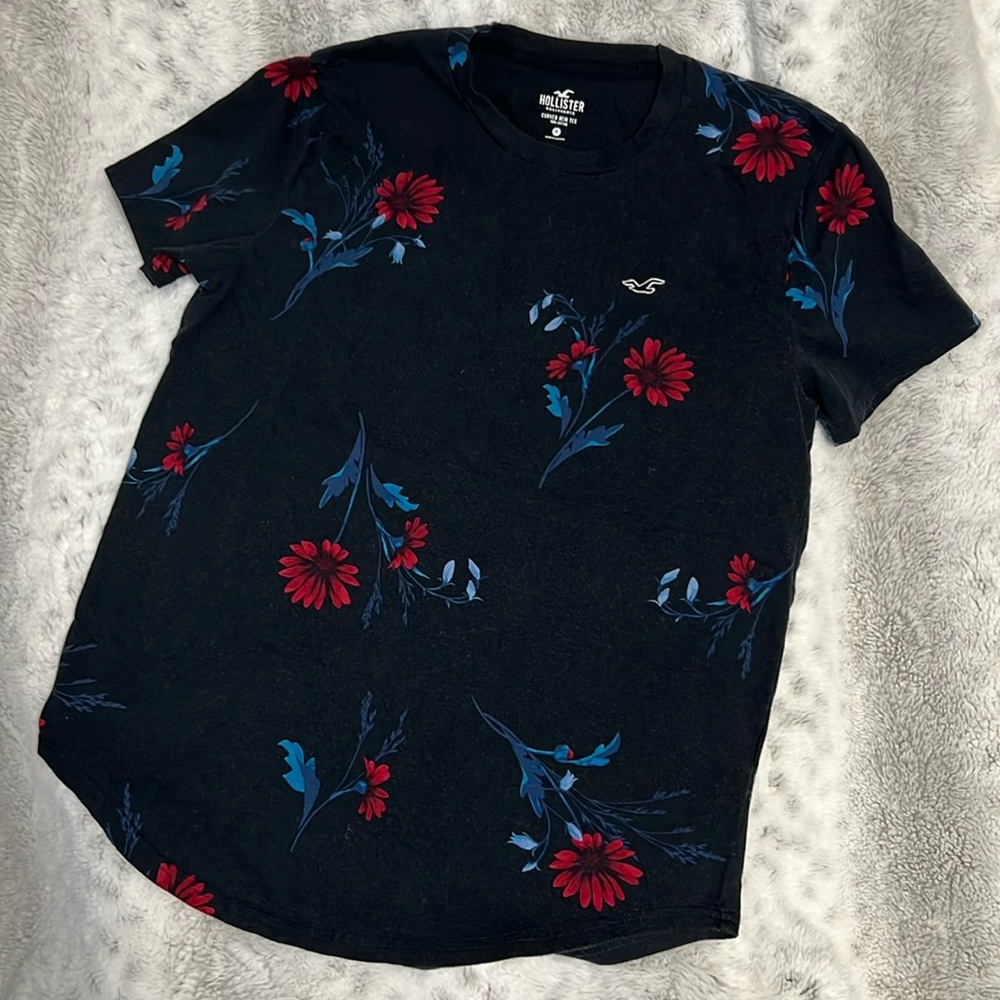 ✨2/$20✨ Men’s HOLLISTER short sleeve t-shirt Navy blue Medium